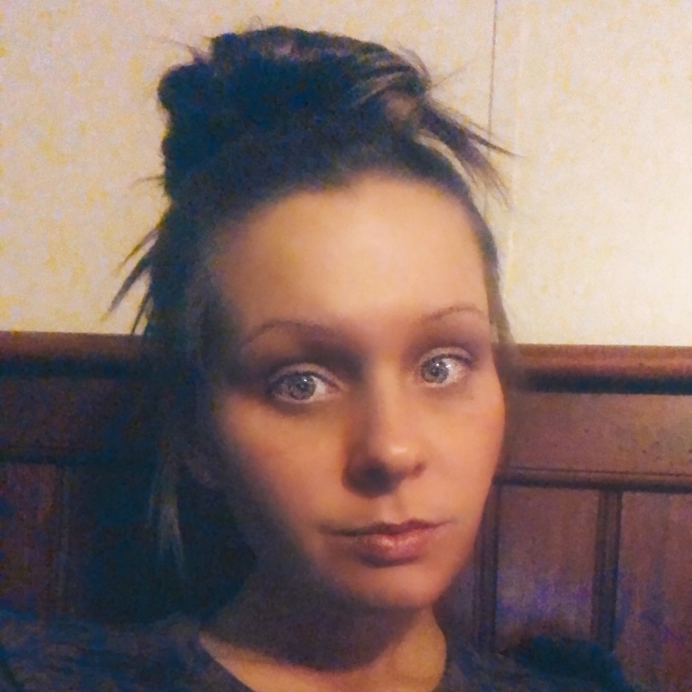 Meet your Posher, Candace